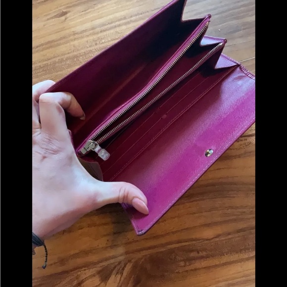 Louis Vuitton Pink Epi Leather Chain Wallet - Picture 10 of 15